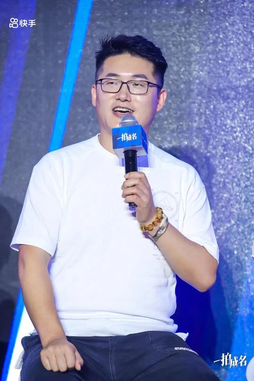 齊重數(shù)控王俊峰個人簡歷，齊重數(shù)控行業(yè)地位